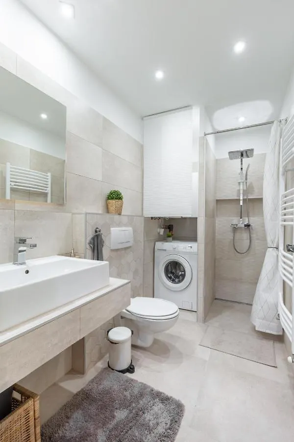L10 Dolce Vita Apartment Budapest