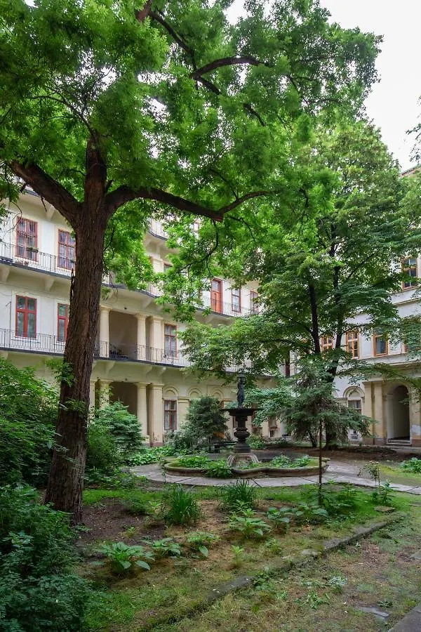 L10 Dolce Vita Apartment Budapest