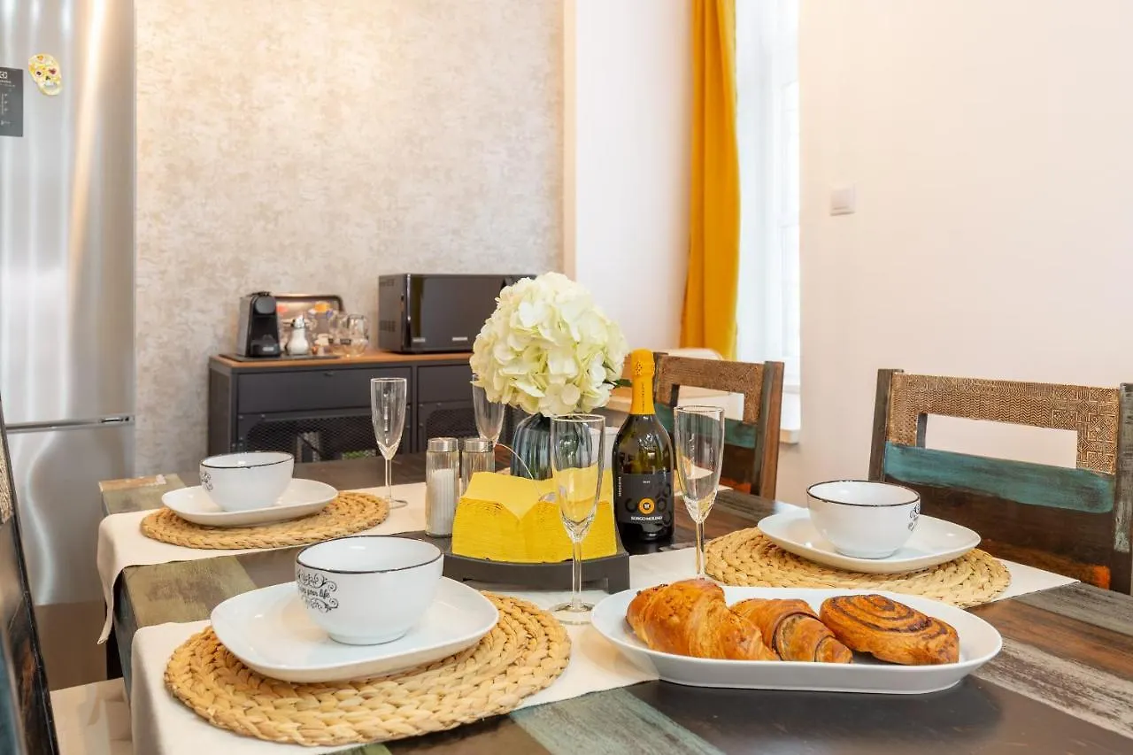 L10 Dolce Vita Apartment Budapest Hungary