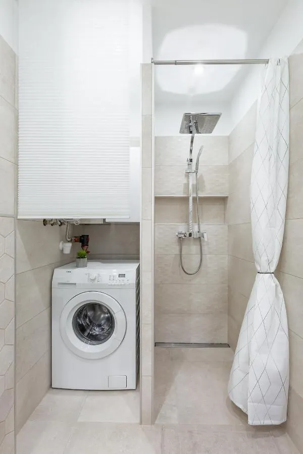 L10 Dolce Vita Apartment Budapest 0*,  Hungary